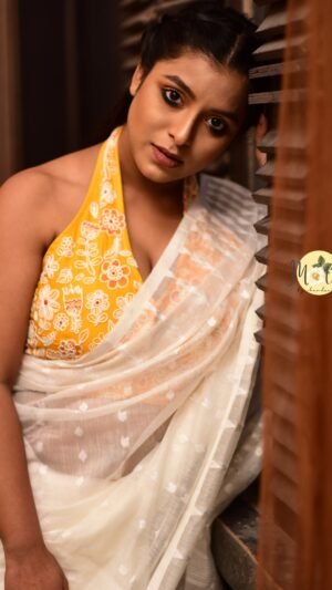 Kanak Halter Neck Blouse